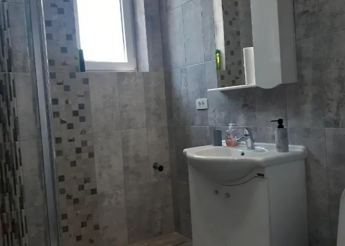 Tudor Mamaia Sat Apartman